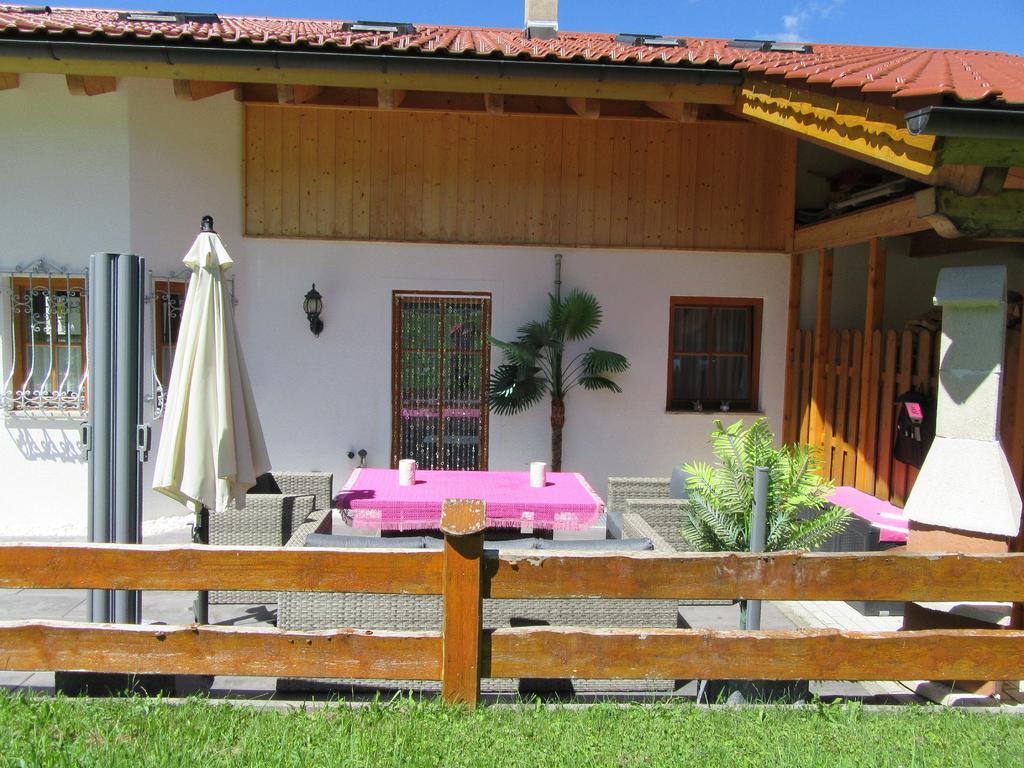 Alpen-Chalet Ehrwald Exterior foto